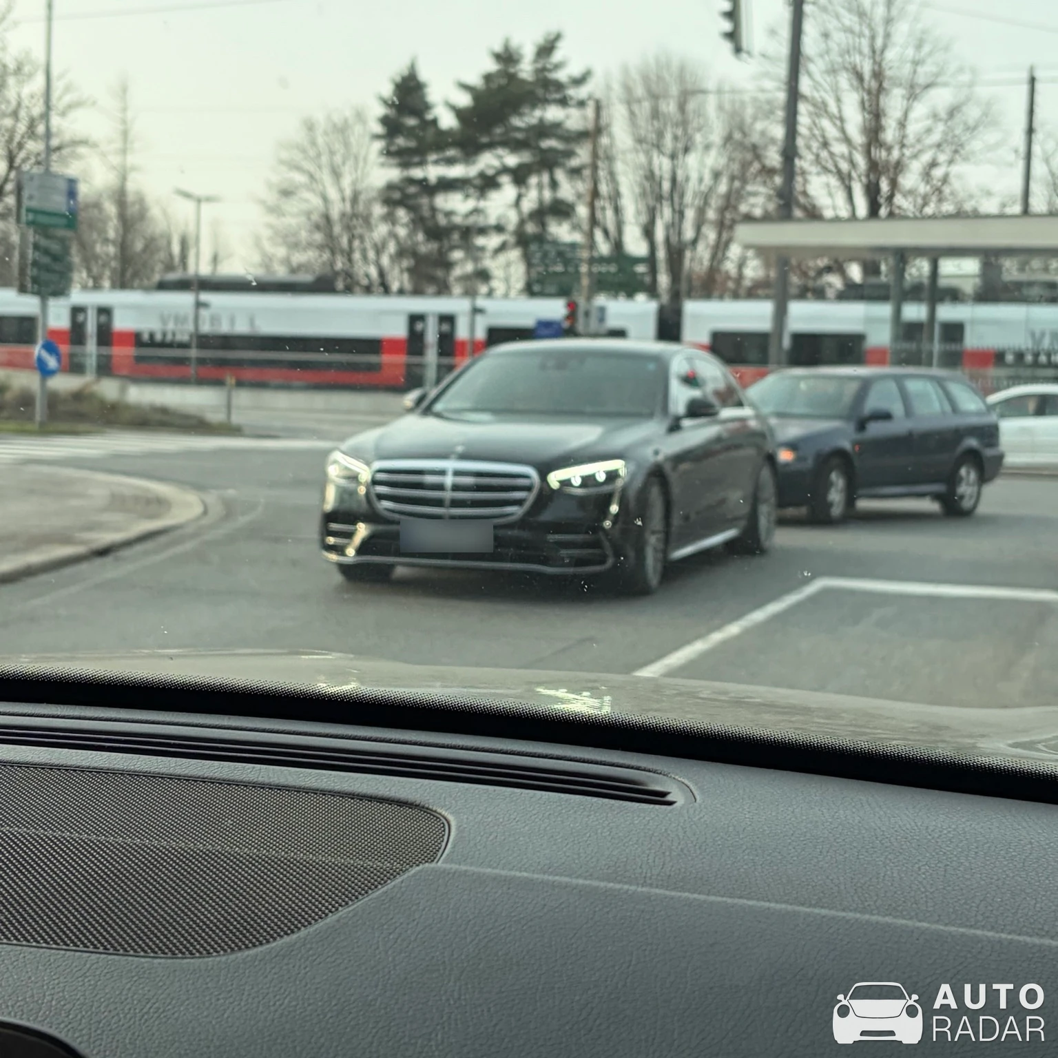 Mercedes-Benz Vito Maybach Kit spotted in Bregenz