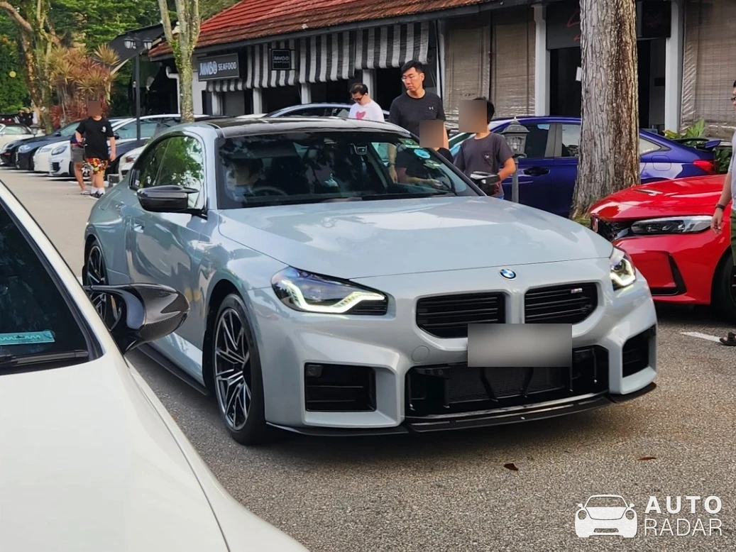 BMW M2 G87 Coupé spotted in Singapore, Singapore