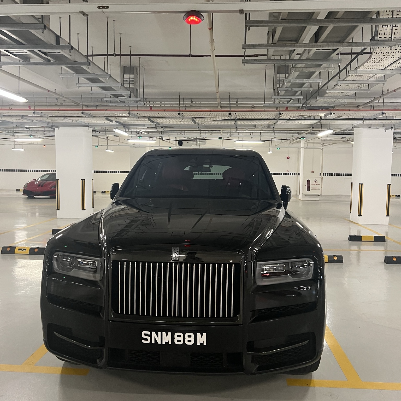 Rolls-Royce Phantom VII Black