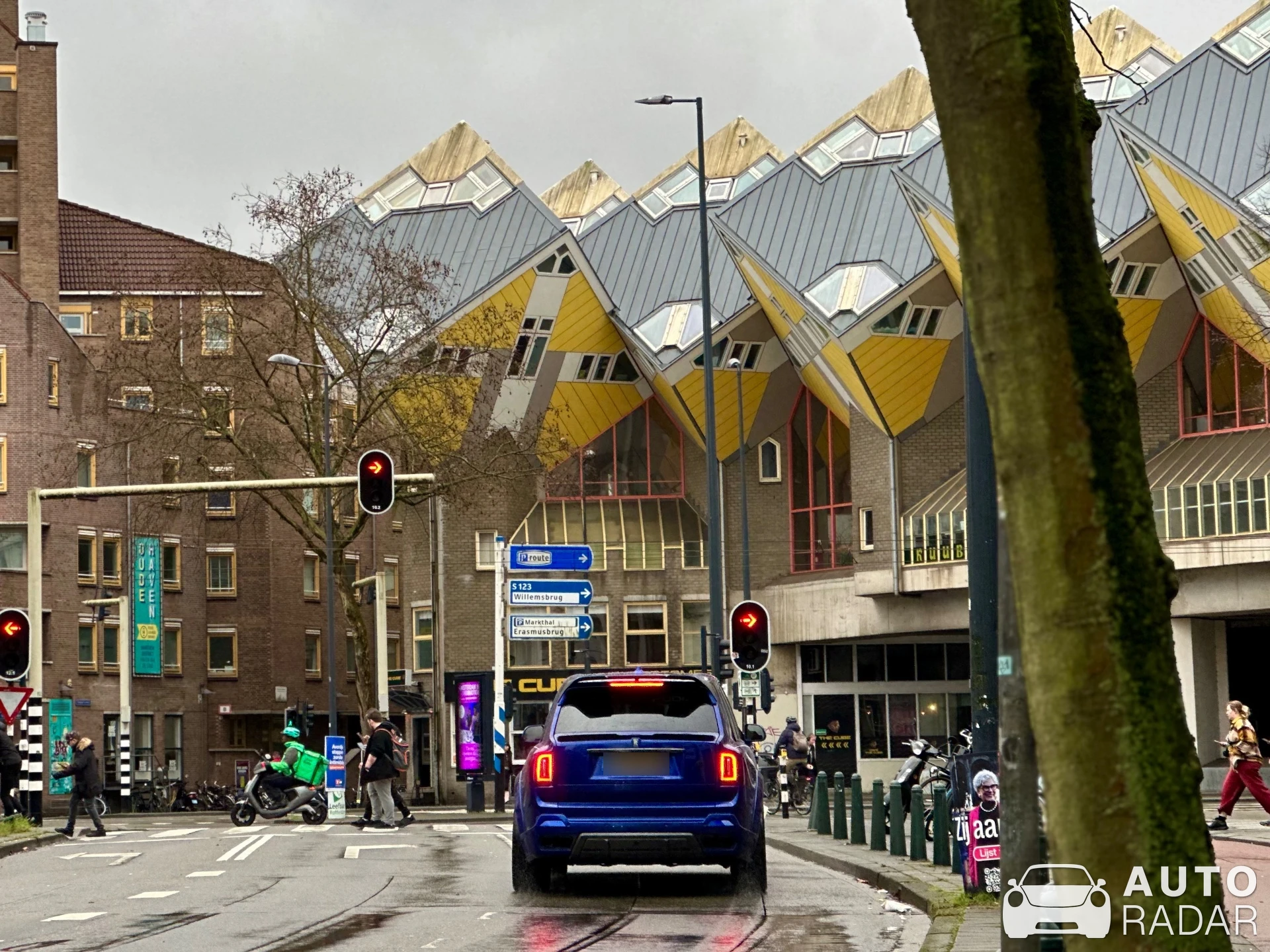 Rolls-Royce Cullinan Series II Urban Widetrack spotted in Rotterdam