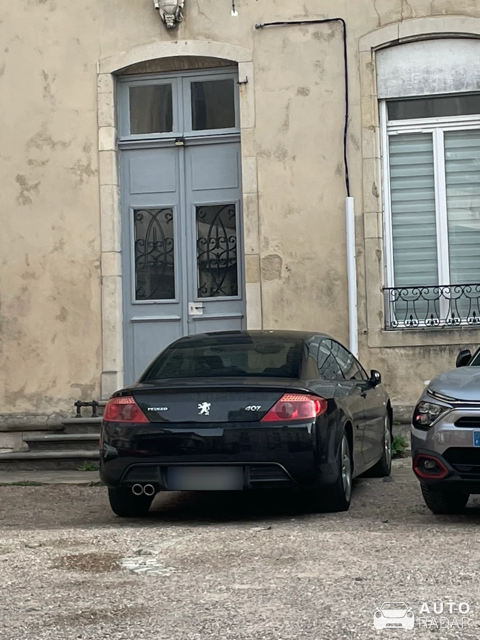 Peugeot 407 Coupe spotted in Toul