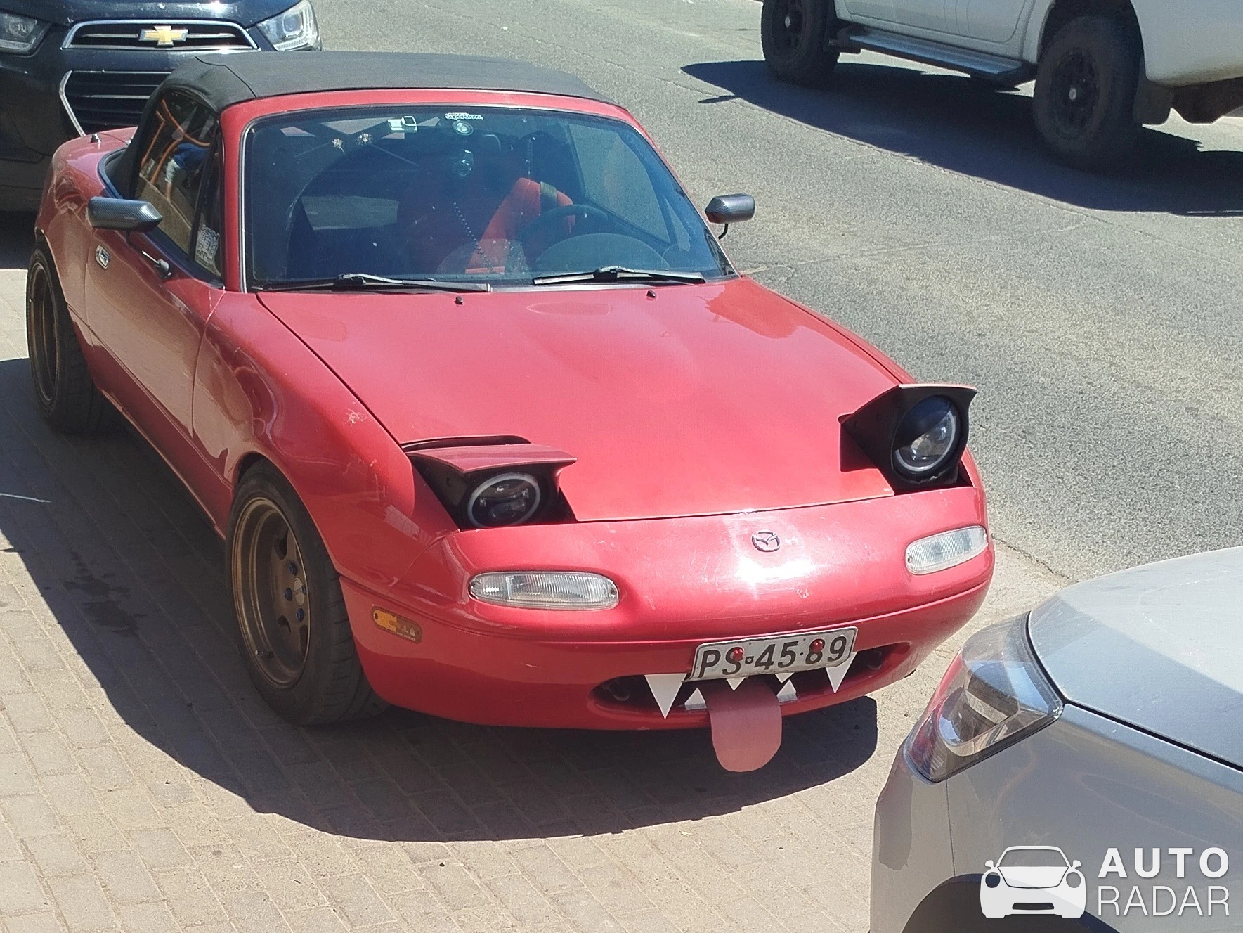 Mazda MX-5 spotted in Litueche, Chile