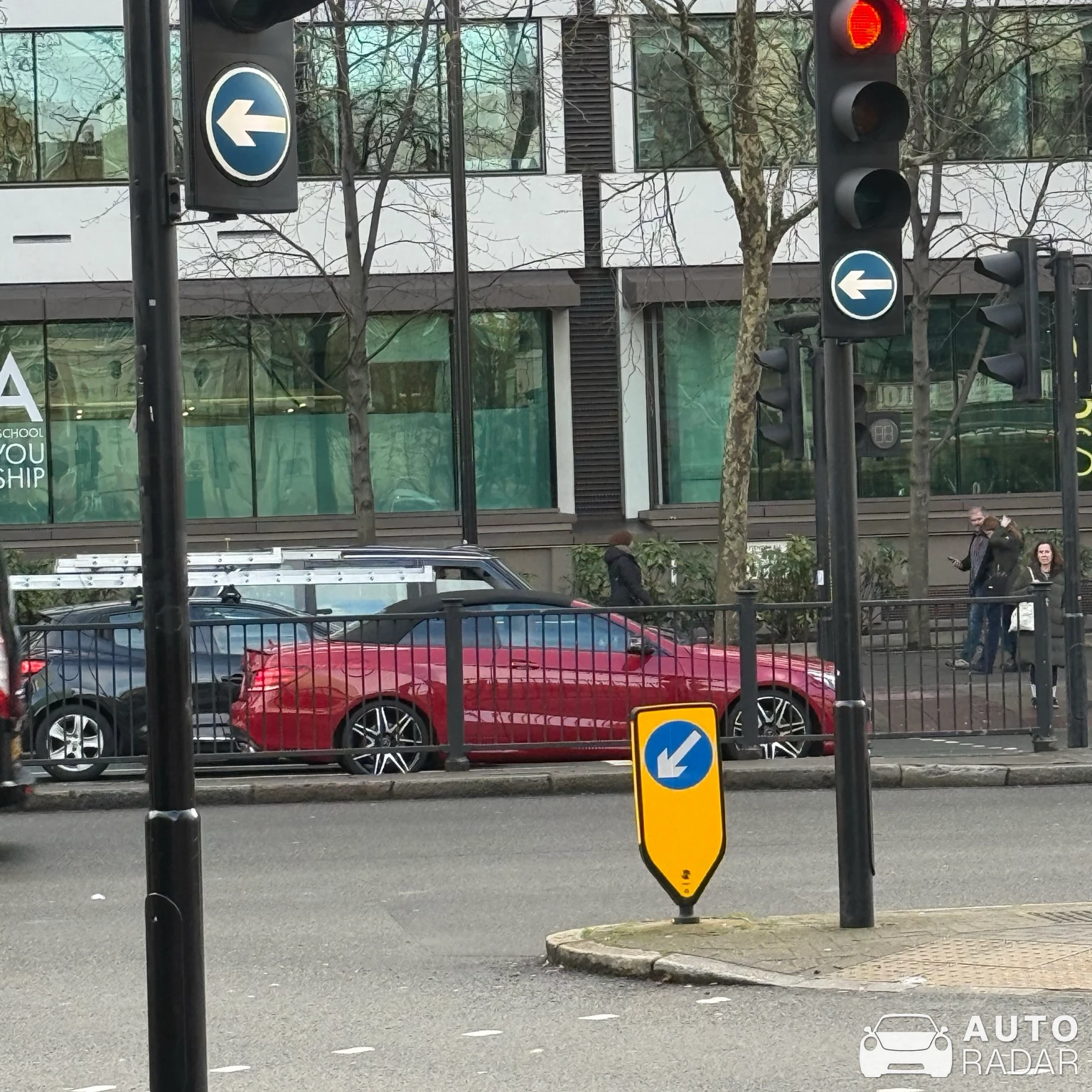 Mercedes-Benz E-Klasse Cabriolet A238 spotted in Greater London, United Kingdom