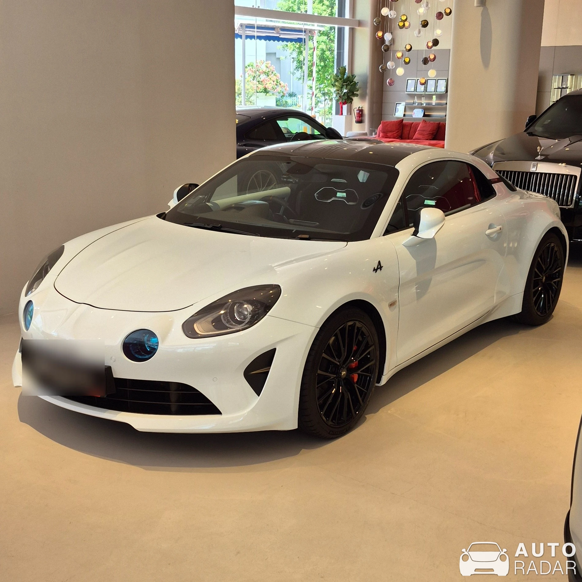 Alpine A110 S spotted in Singapore