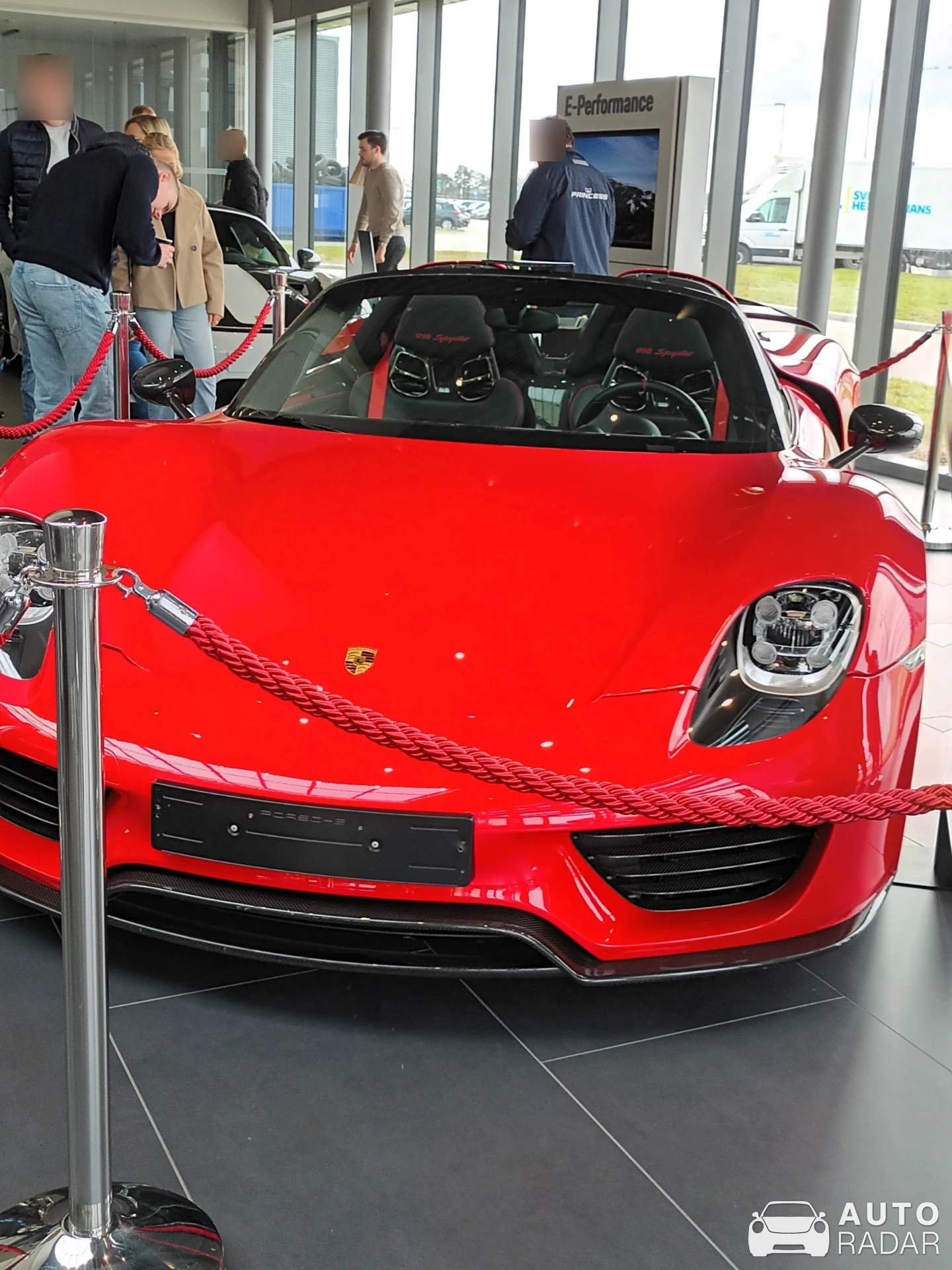 Porsche 918 Spyder spotted in Fyrislund, Sweden