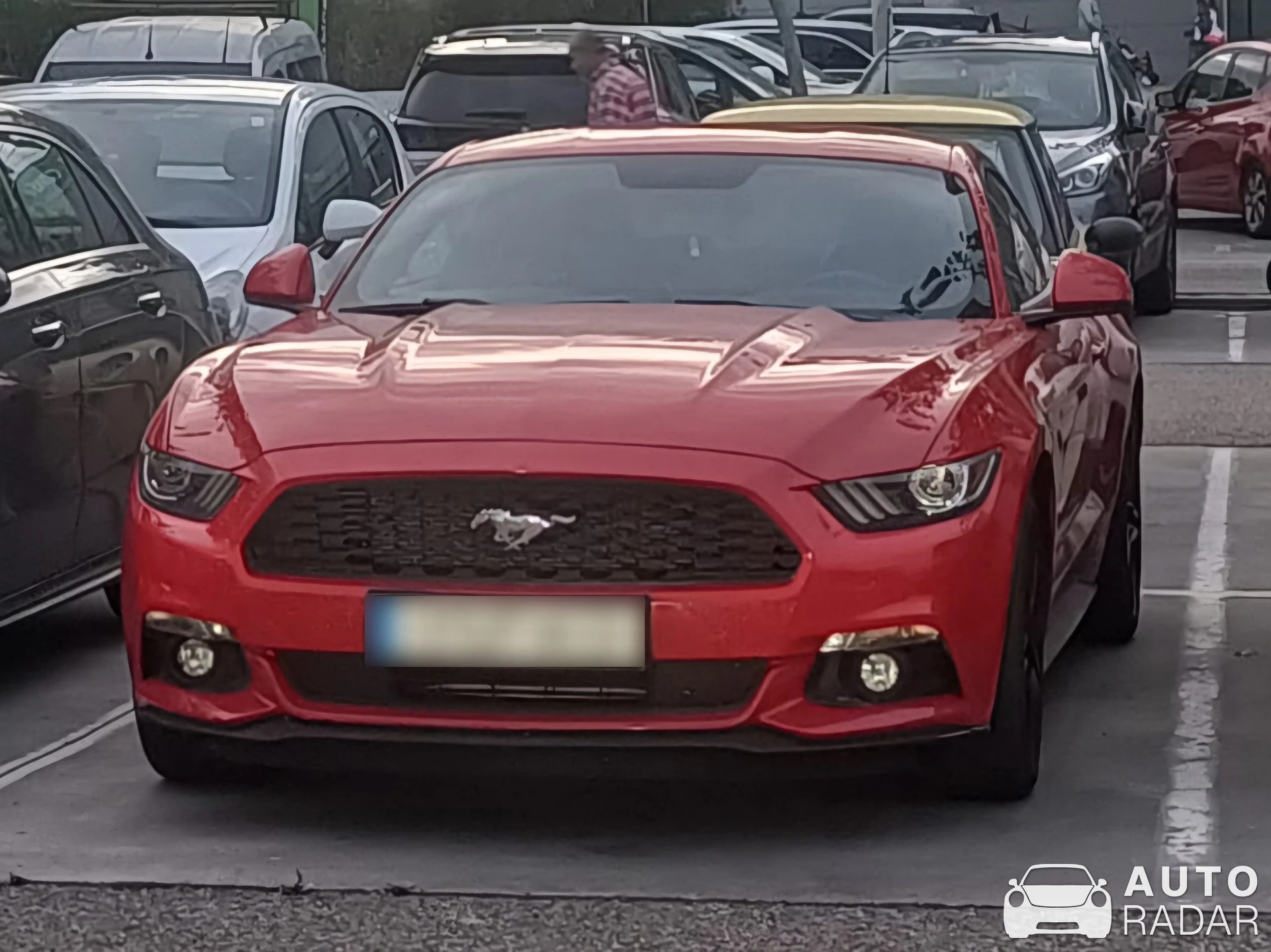 Ford Mustang 2.3 Ecoboost spotted in Zaragoza, Spain
