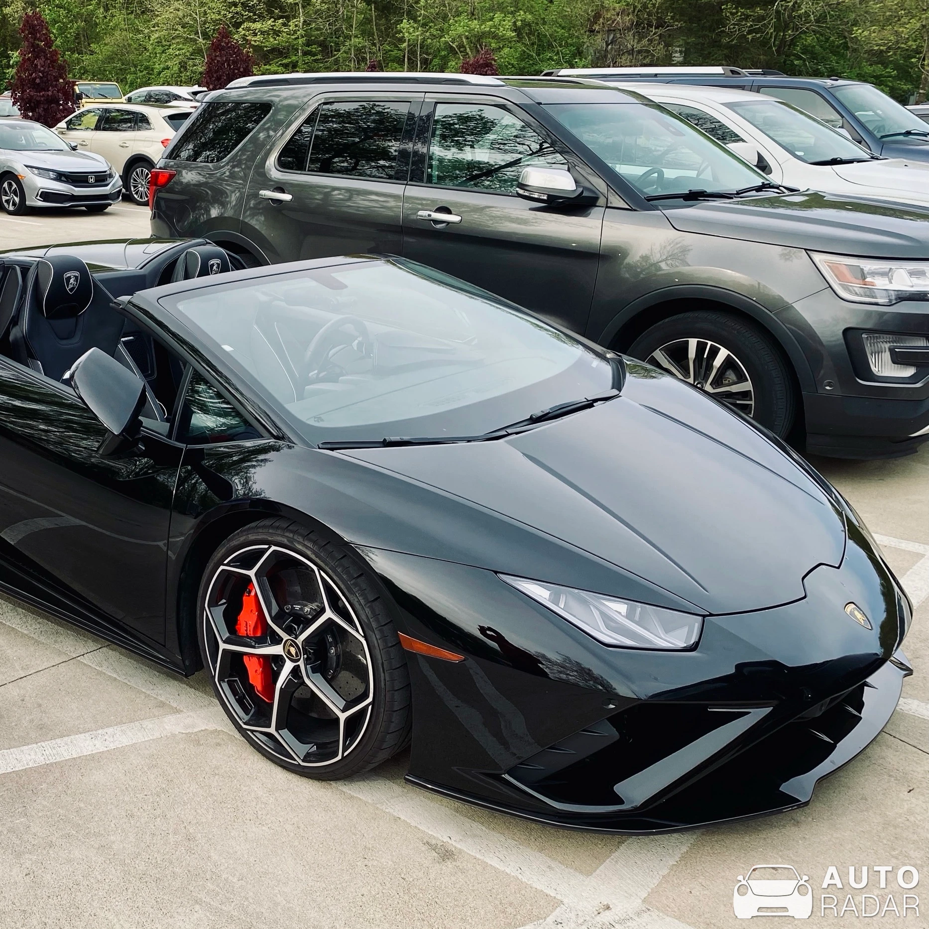 Lamborghini Huracán LP640-4 EVO Spyder spotted in Maineville, United States