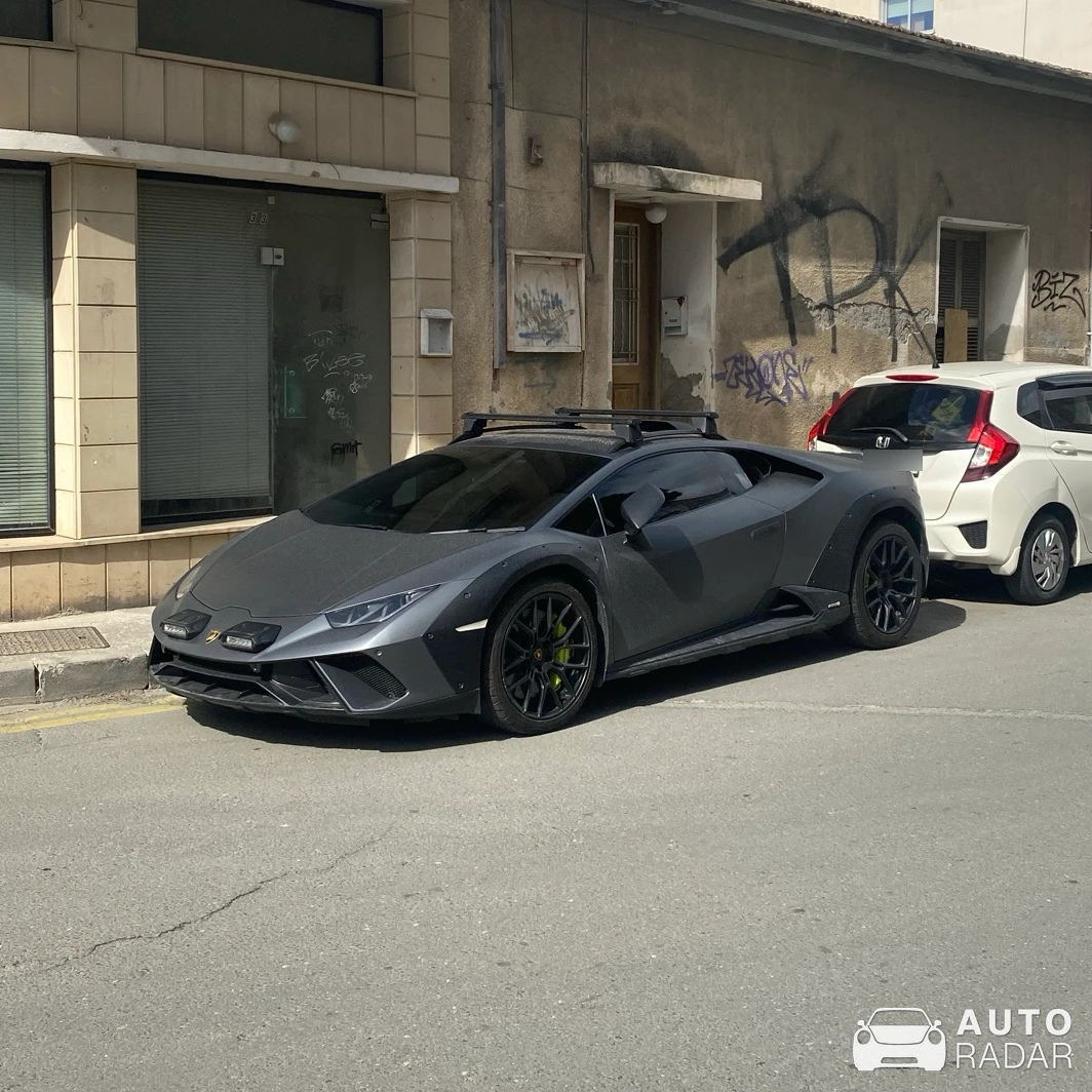 Lamborghini Huracán LP610-4 Sterrato spotted in Limassol