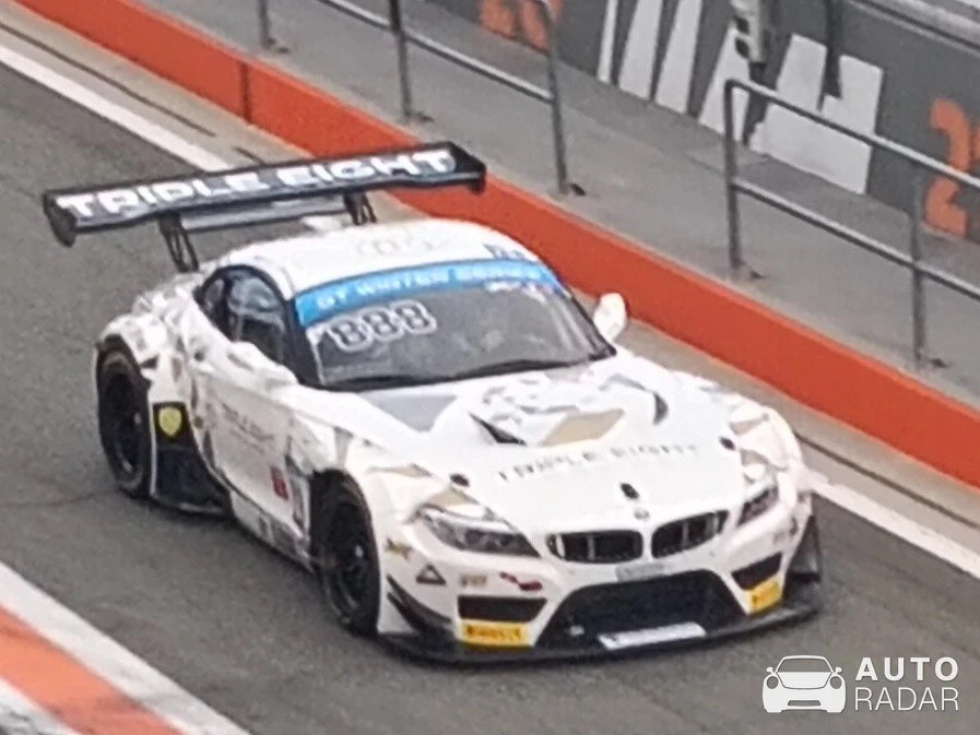 BMW Z4 GTE spotted in Cheste
