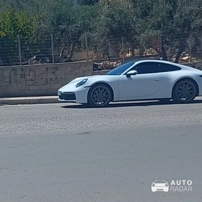 Porsche 992 Carrera 4 MkI spotted in Glifada, Greece