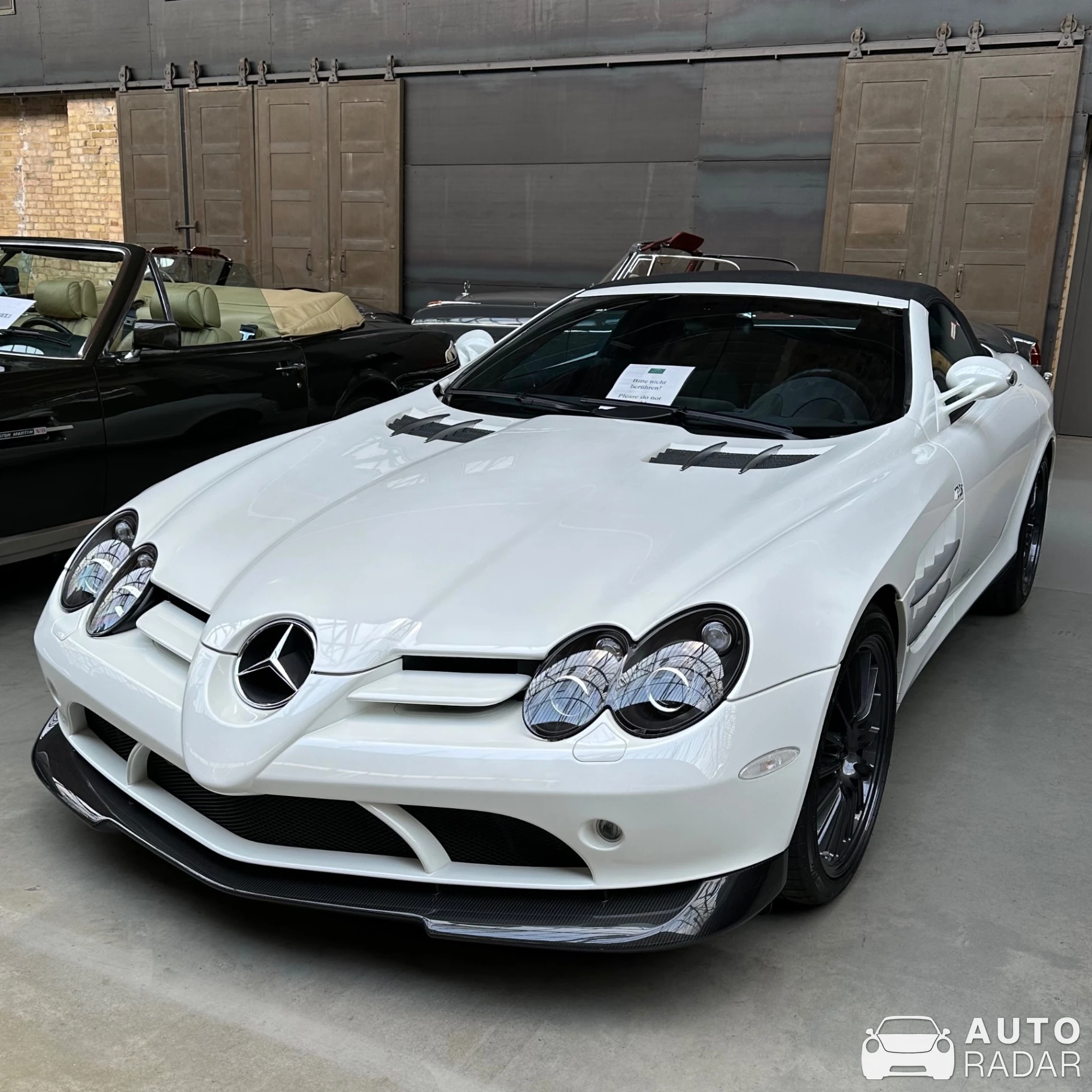 Mercedes-Benz SLR McLaren Roadster spotted in Berlin, Germany