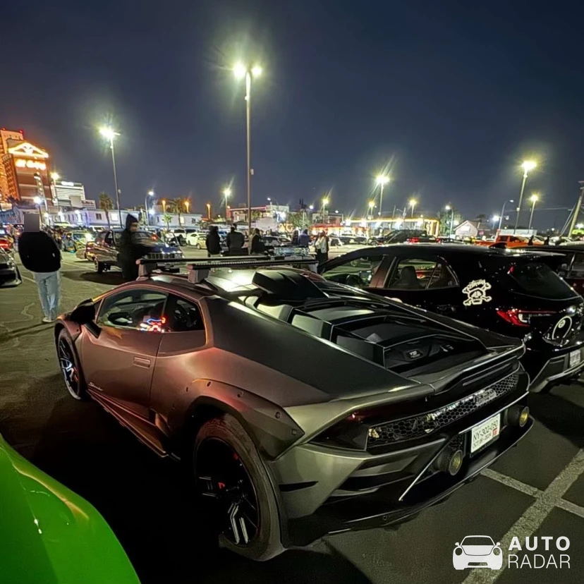 Lamborghini Huracán LP610-4 Sterrato spotted in Las Vegas, United States