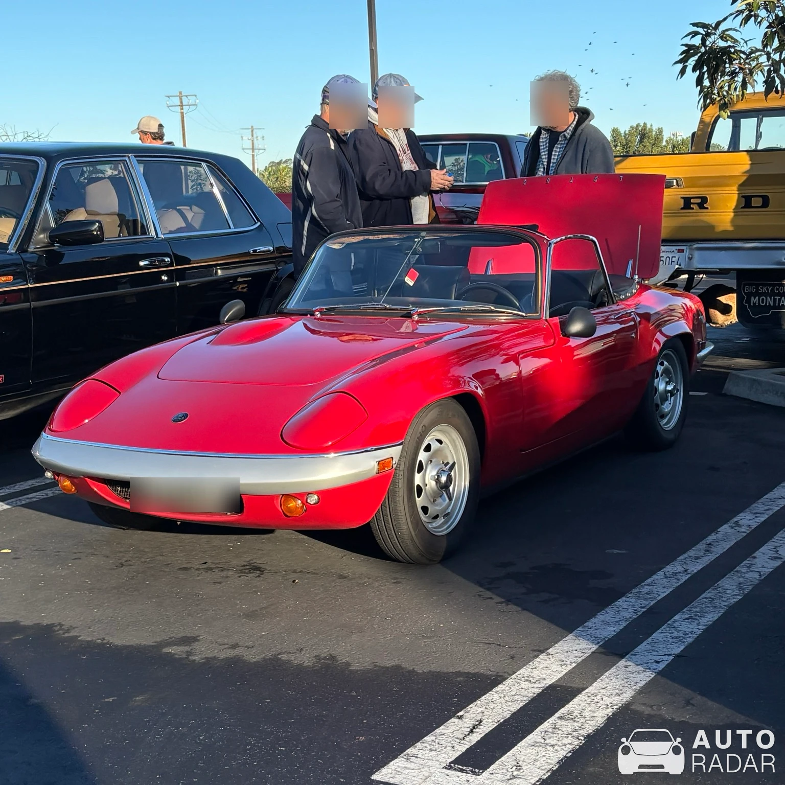 Lotus Elise S1 GT4 spotted in El Segundo