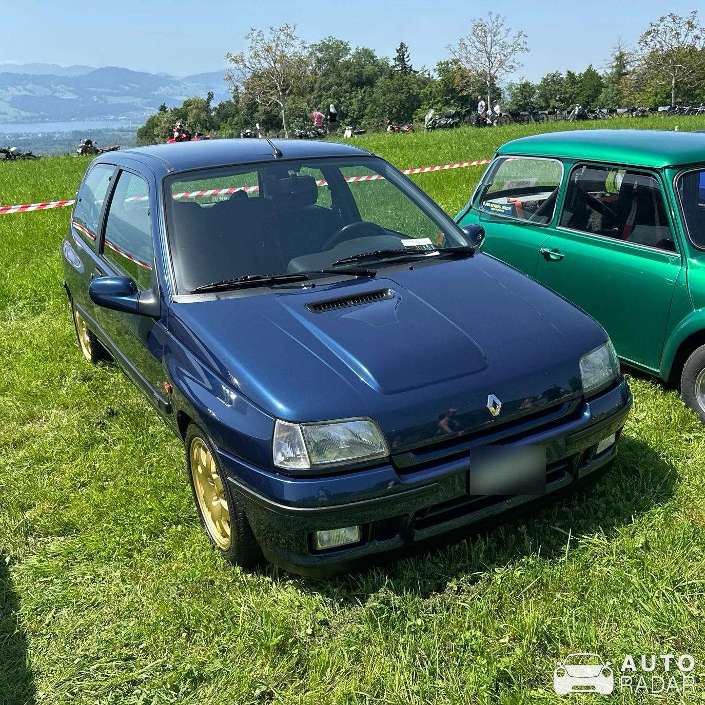 Renault Clio Williams spotted in Dürnten