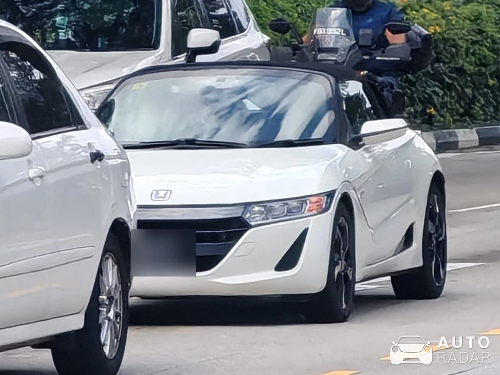 Honda S660 spotted in Singapore