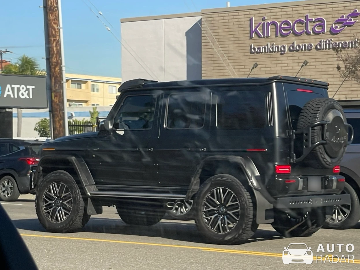 Mercedes-AMG G 63 4x4² W463 spotted in Torrance, United States