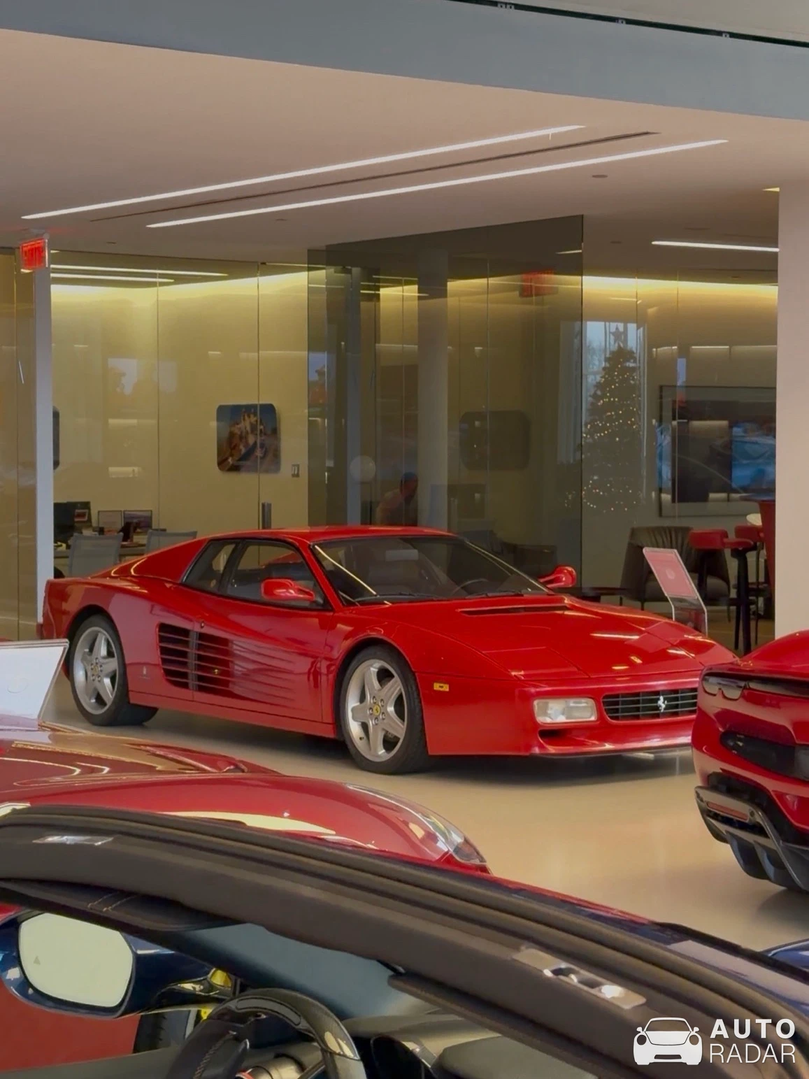 Ferrari 512 TR spotted in Terrebonne, Canada