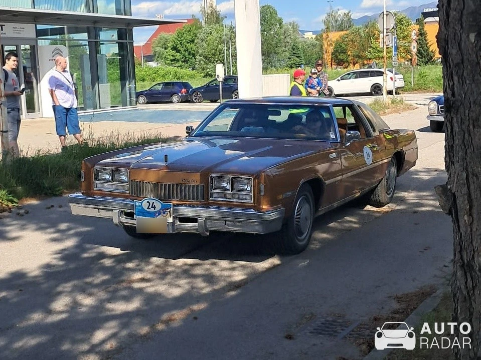 Oldsmobile Toronado spotted in Žilina