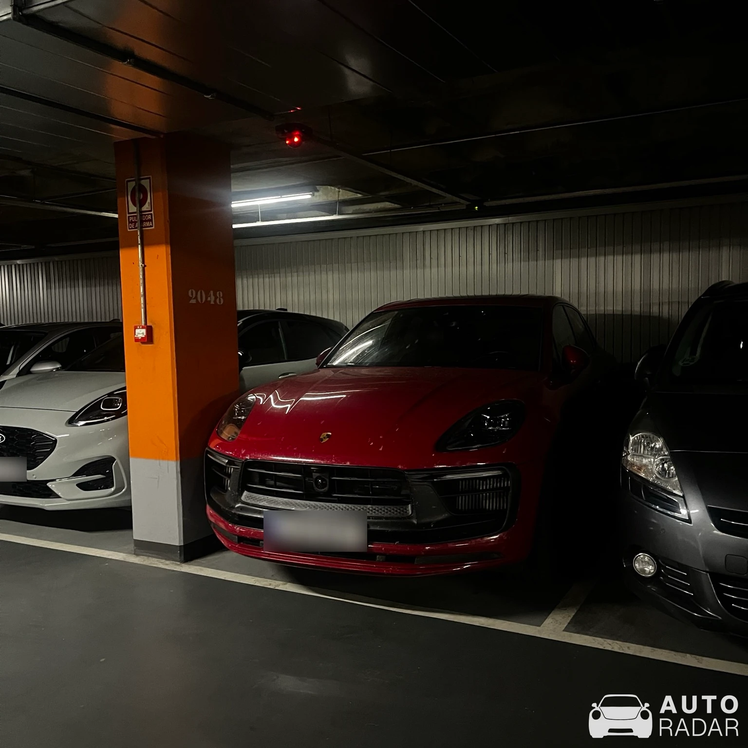 Porsche Macan T spotted in Valladolid