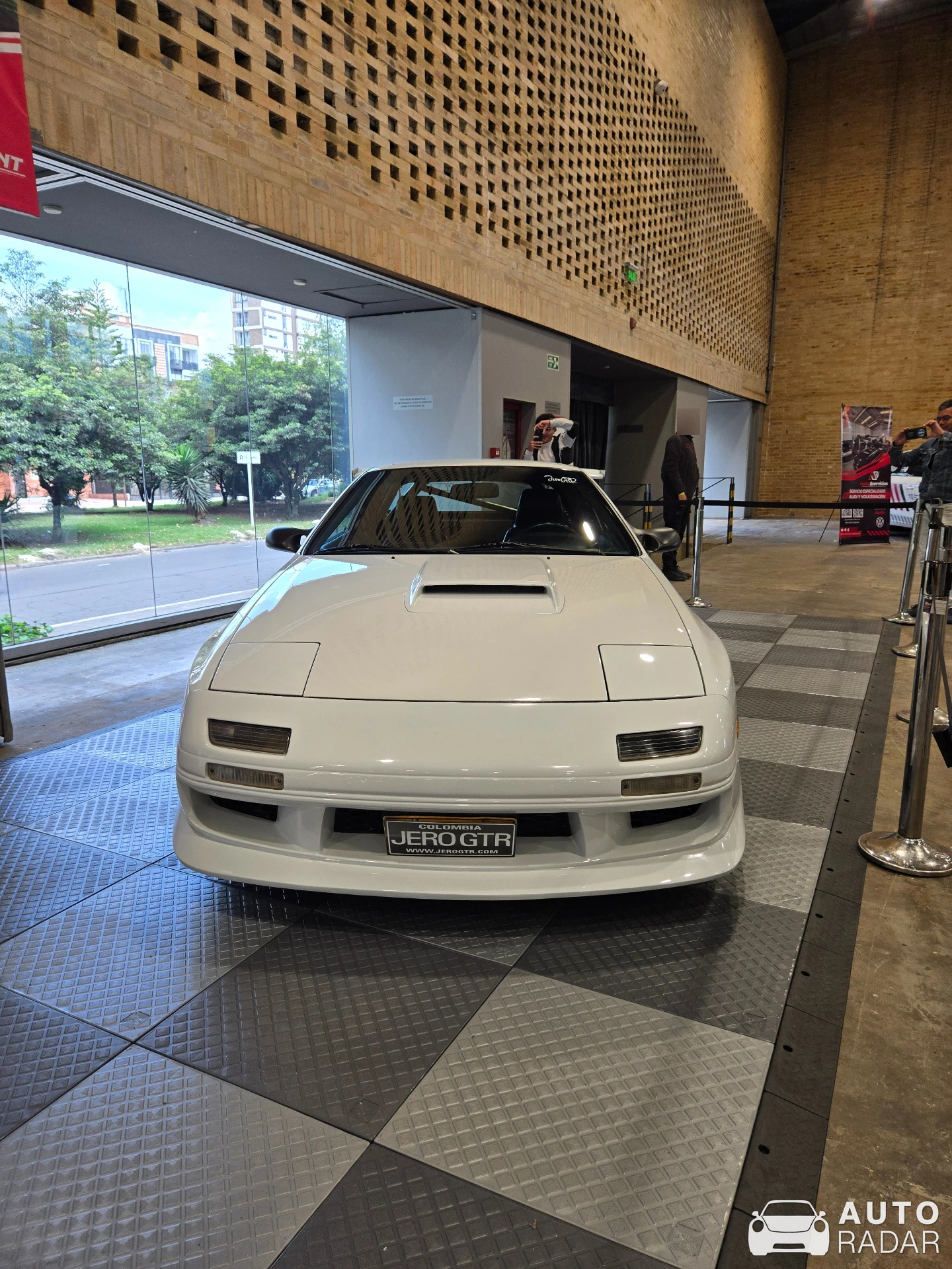 Mazda RX-7 spotted in Bogotá, Colombia