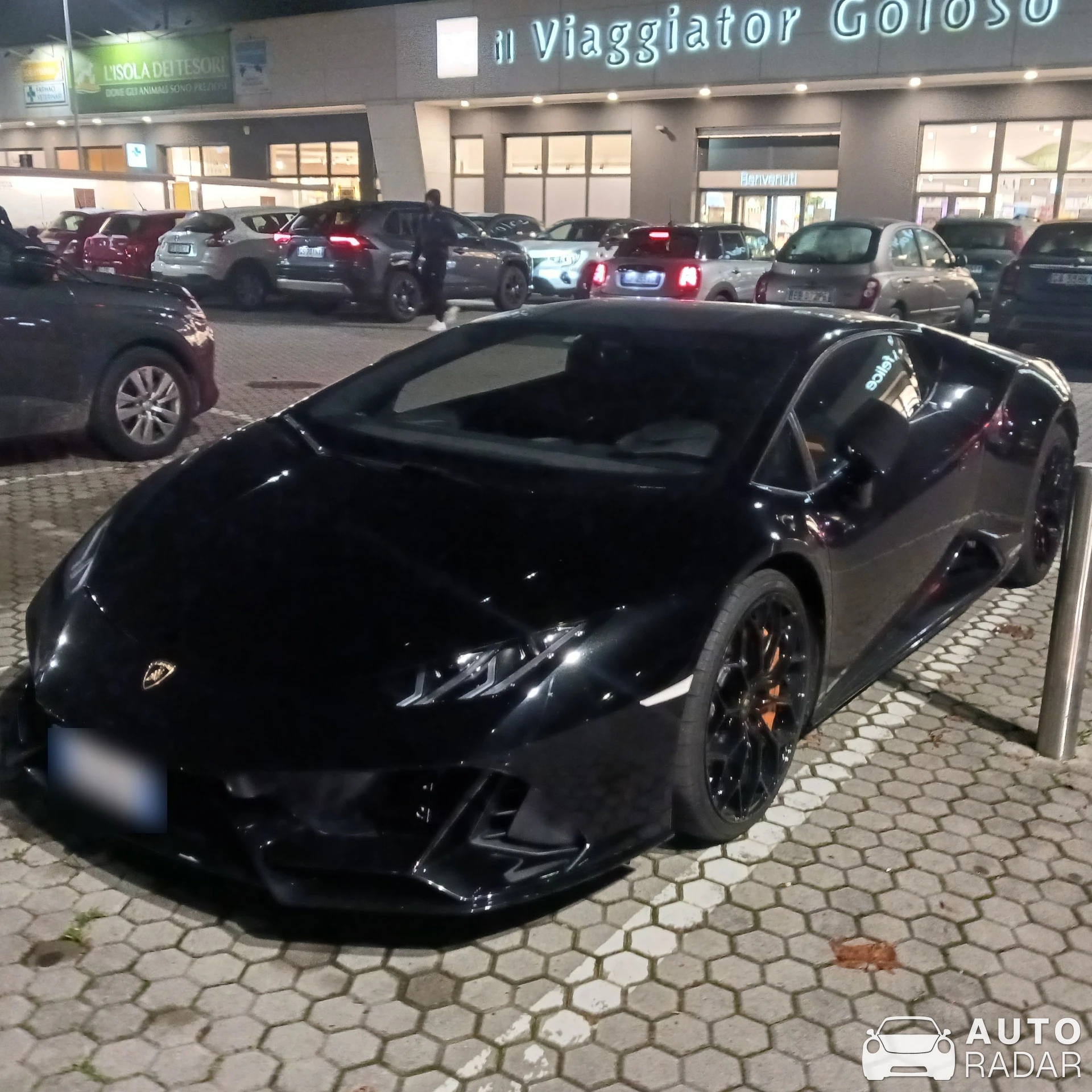 Lamborghini Huracán LP640-4 EVO spotted in Città metropolitana di Milano, Italy