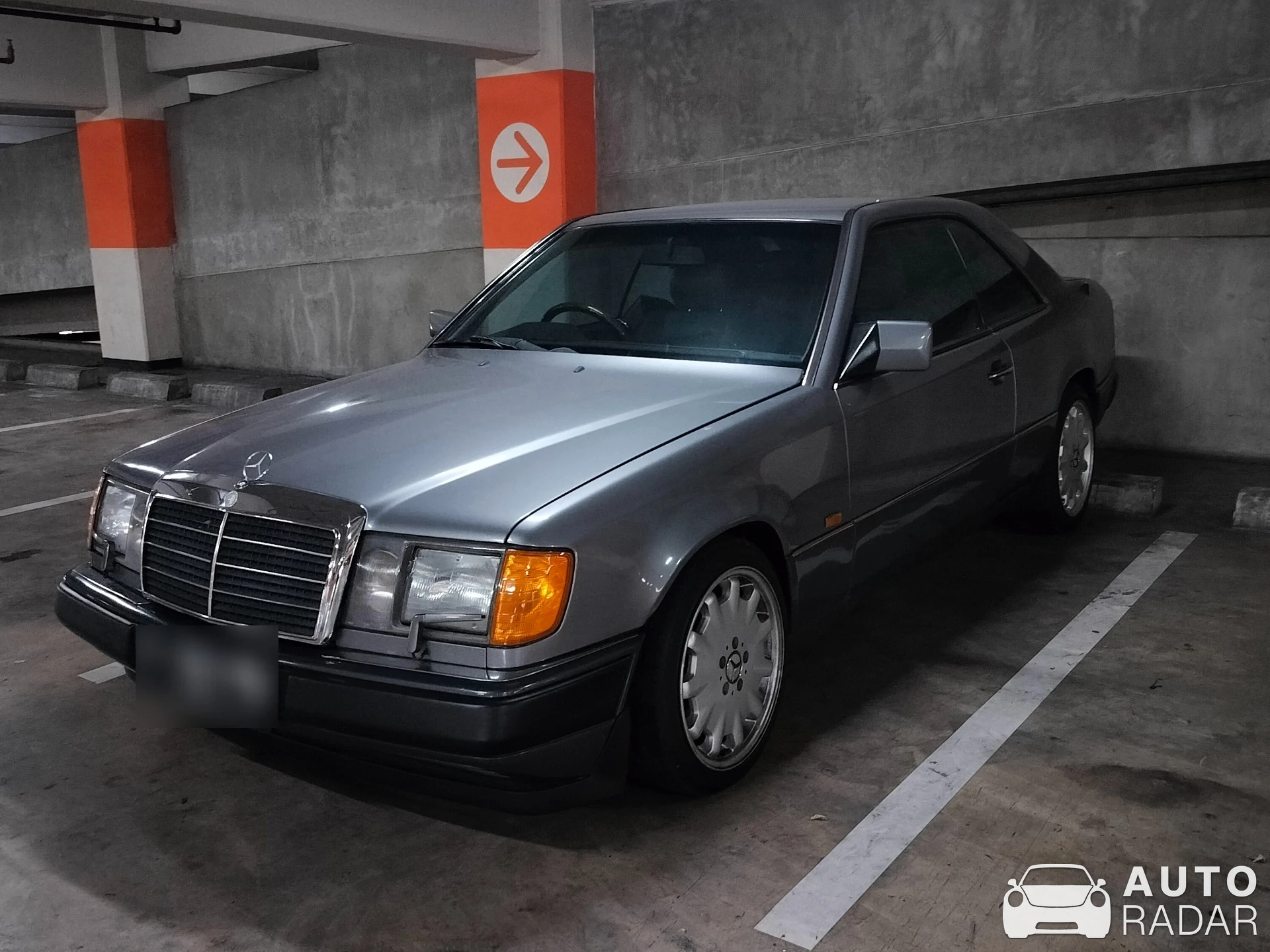 Mercedes-Benz E 36 AMG Coupé C124 spotted in Kota Jakarta Pusat, Indonesia