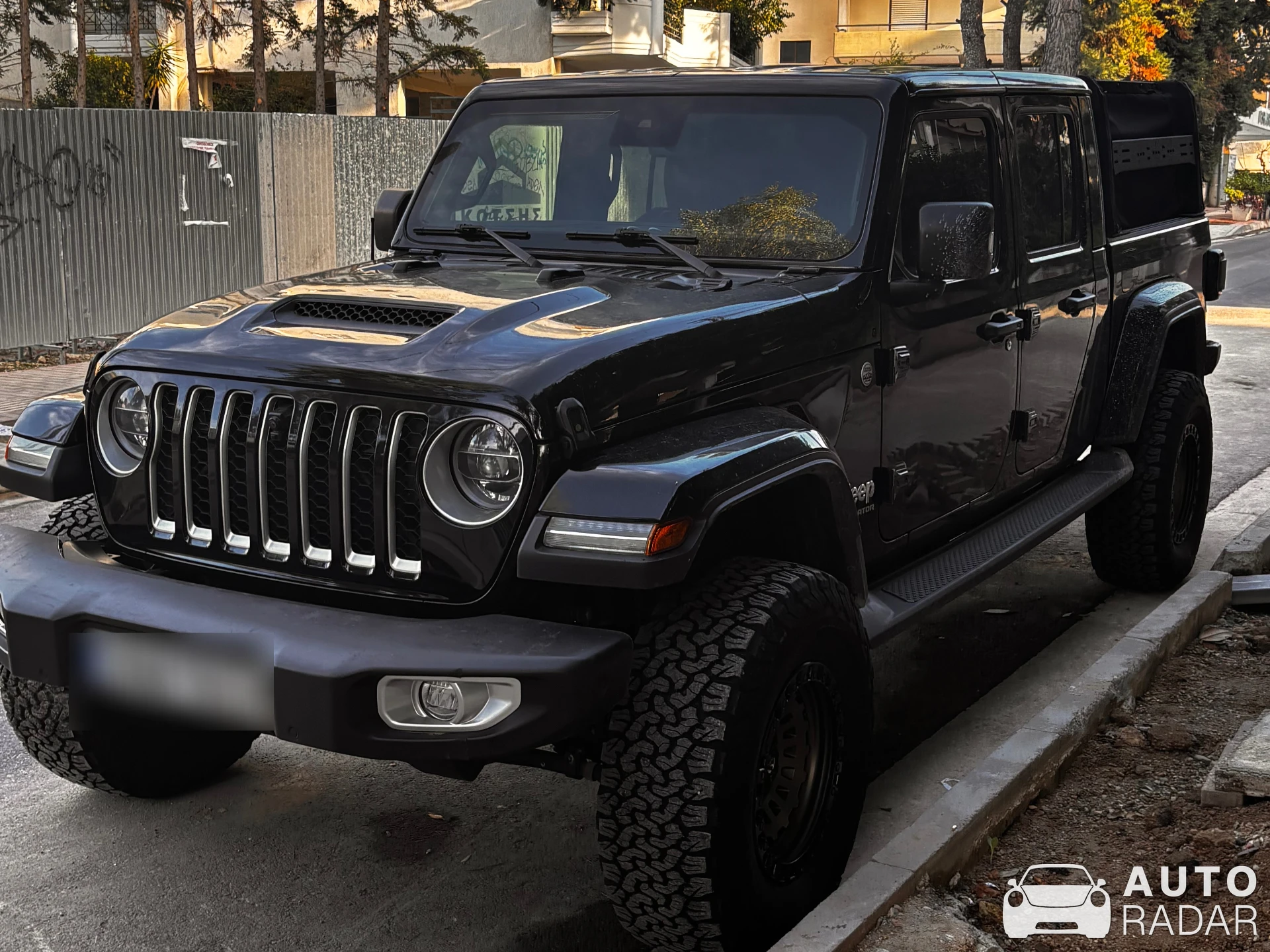 Jeep Gladiator spotted in Αγία Παρασκευή, Ελλάδα