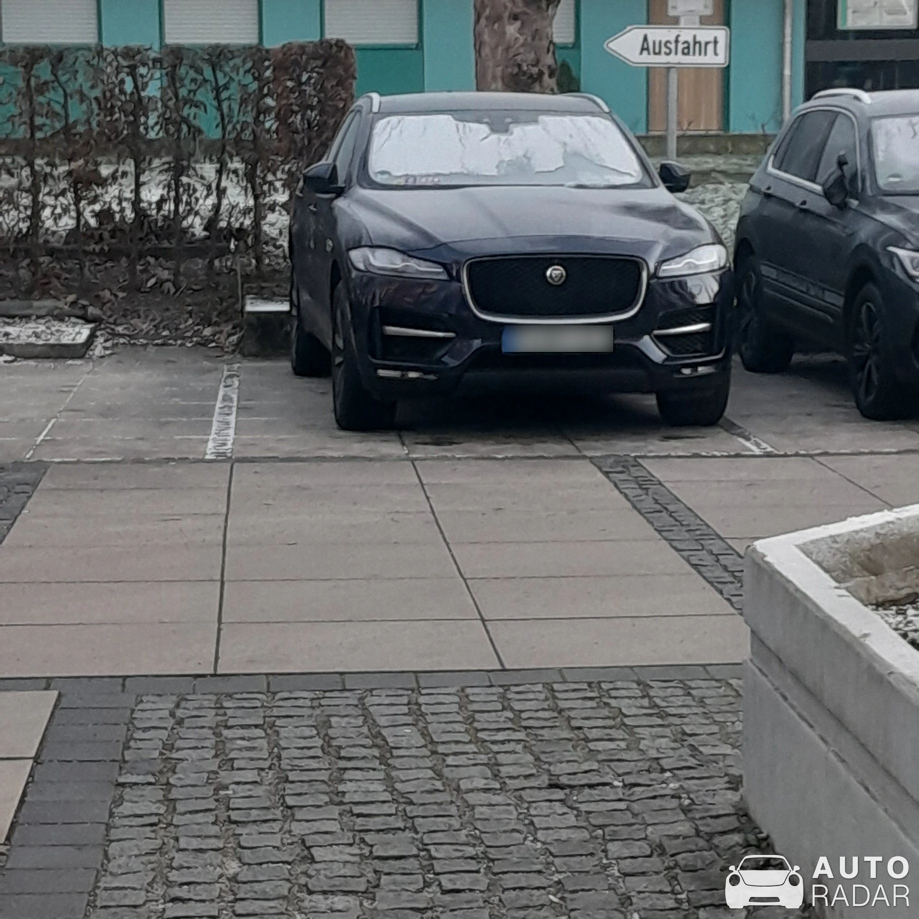 Jaguar F-PACE spotted in München, Germany