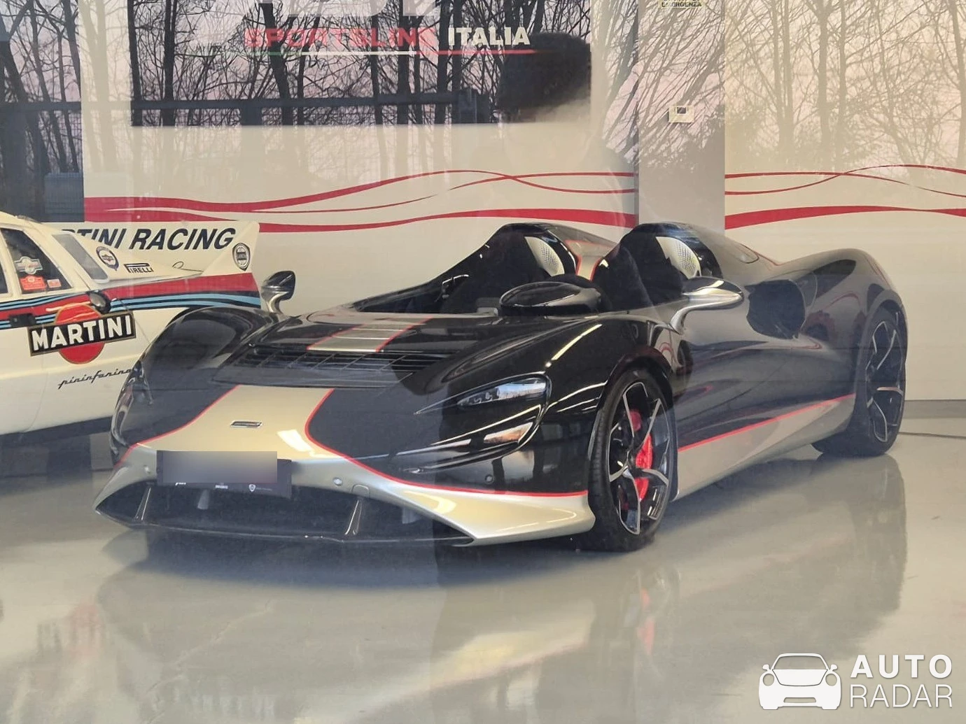McLaren Elva spotted in Località Badile, Italia