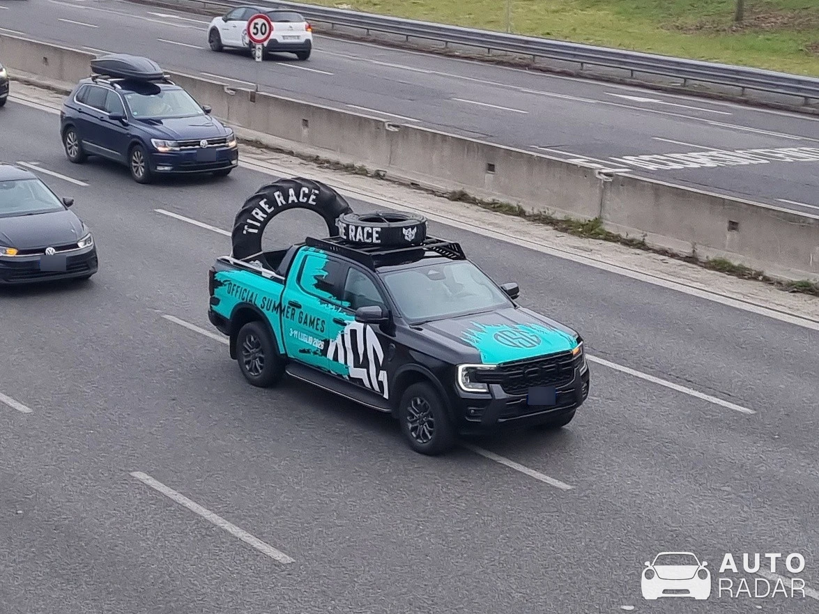 Ford Ranger Wildtrak spotted in Milano, Italy