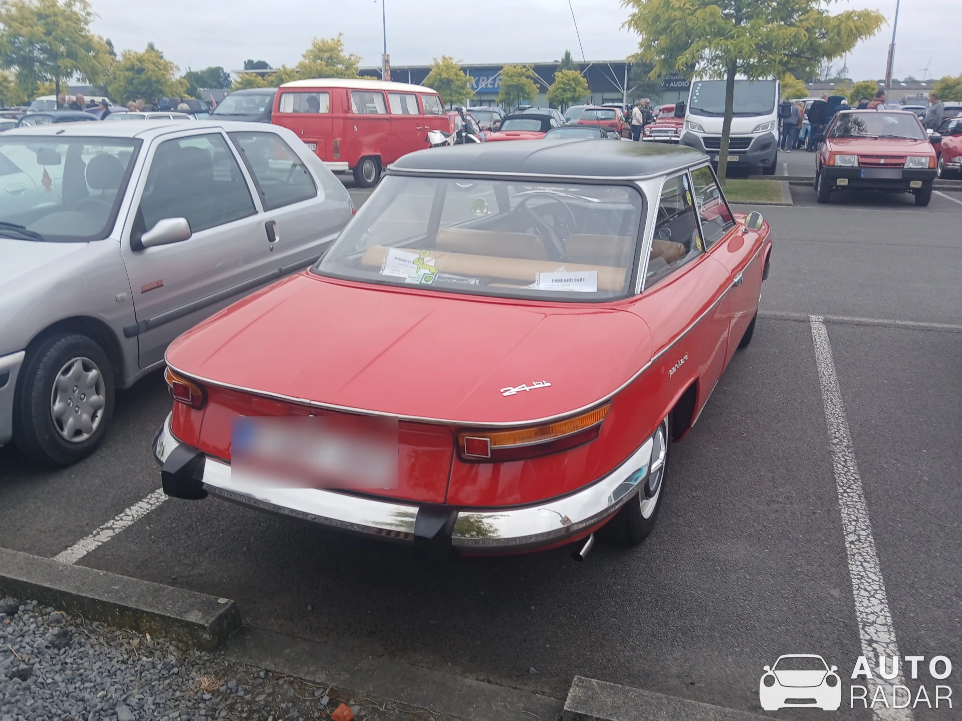Panhard 24 spotted in Izegem