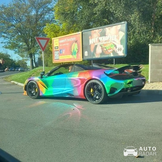 McLaren 750S Spider spotted in Okres Znojmo, Czechia