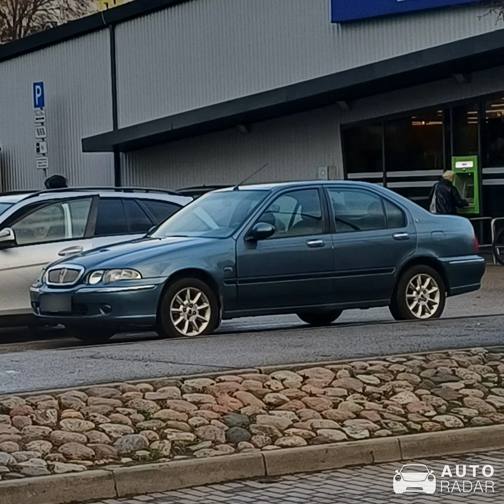 Rover 400 spotted in Liepāja