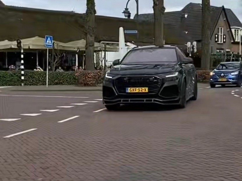 Audi RS Q8 Urban
