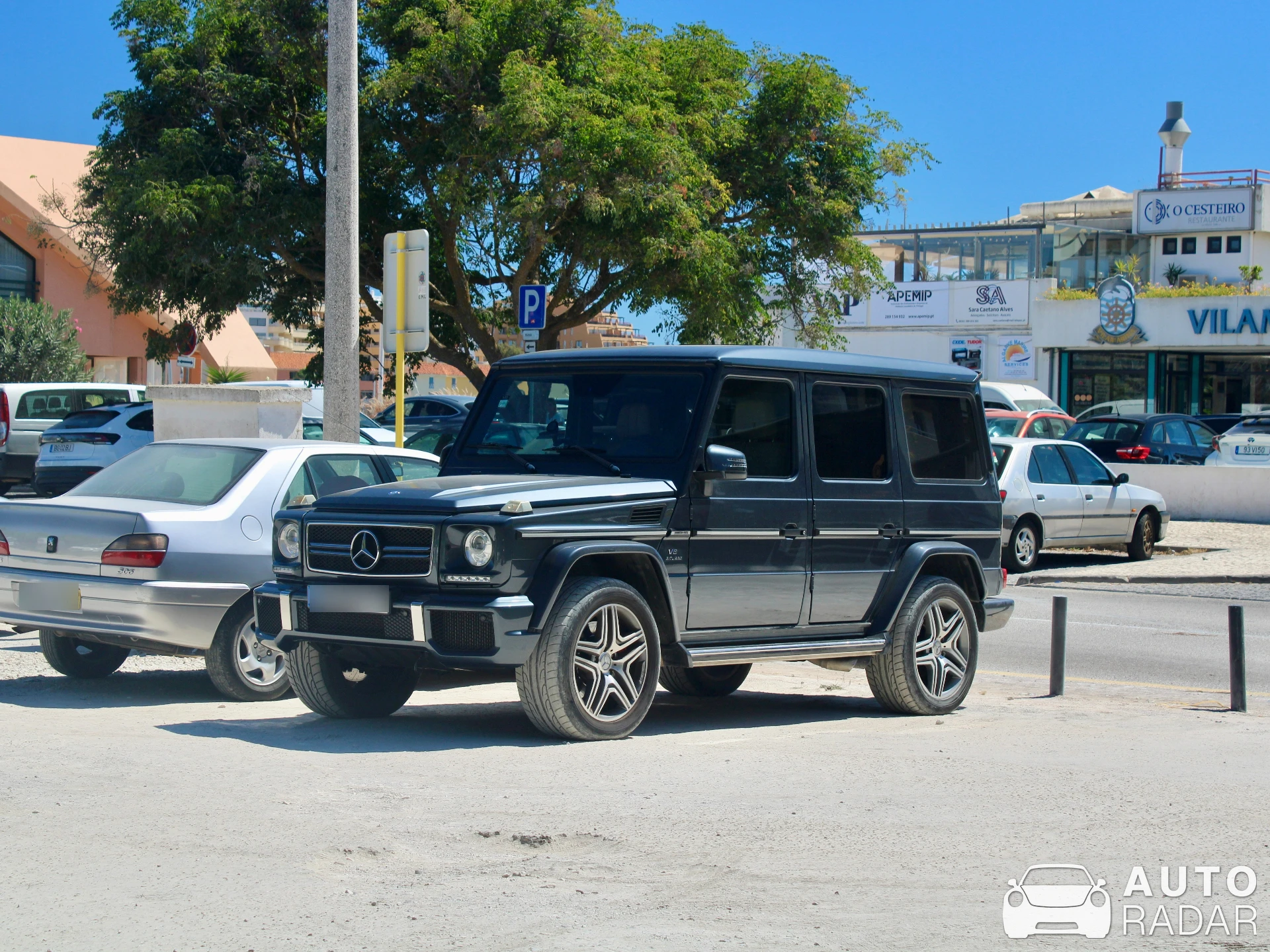 Mercedes-Benz G 63 AMG 2012 spotted in Quarteira