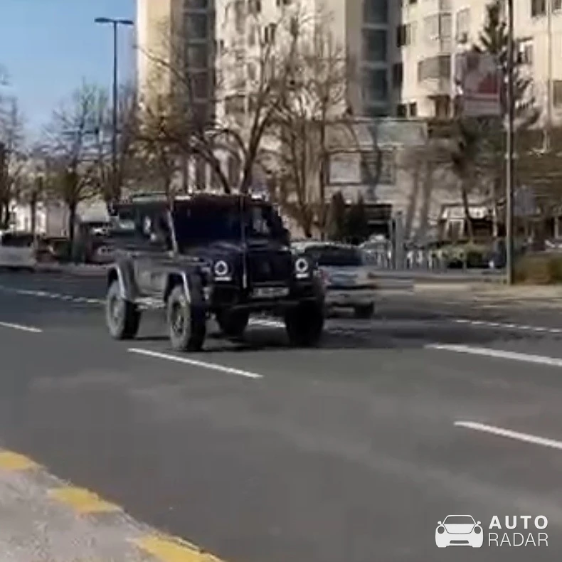 Mercedes-AMG Brabus G 800 4x4² W463 2018 spotted in Ljubljana