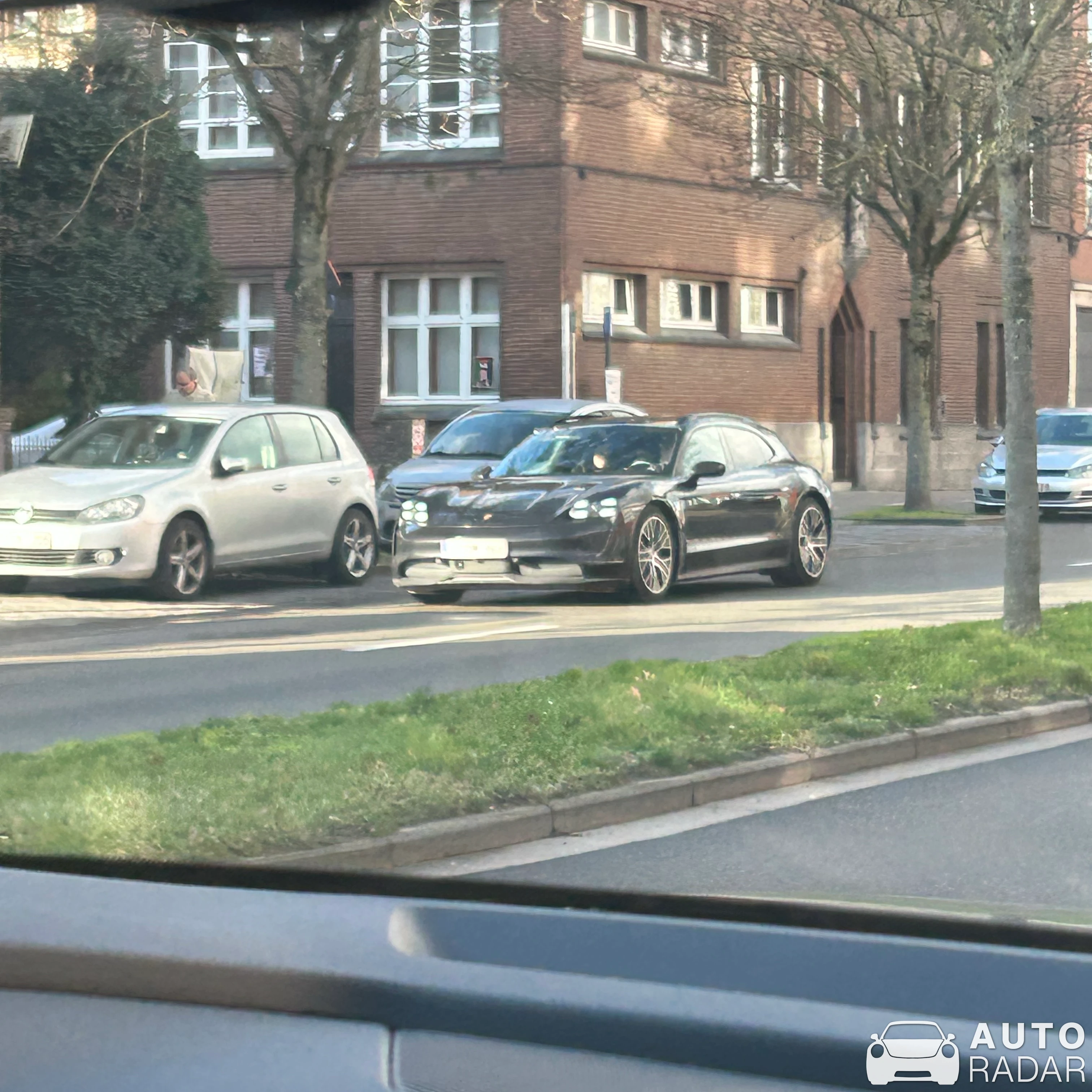 Porsche Taycan 4 Cross Turismo spotted in Leuven, Belgium