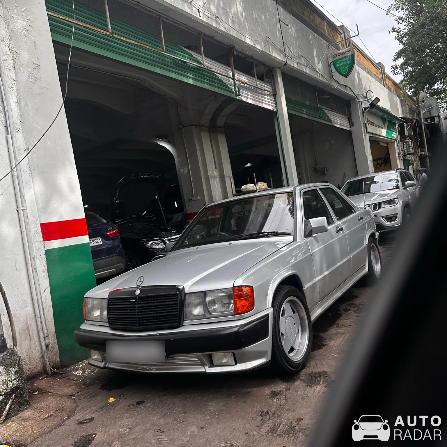 Mercedes-Benz E50 AMG W210 spotted in Mumbai, India