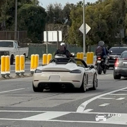 Porsche 718 Spyder RS spotted in Malibu, United States