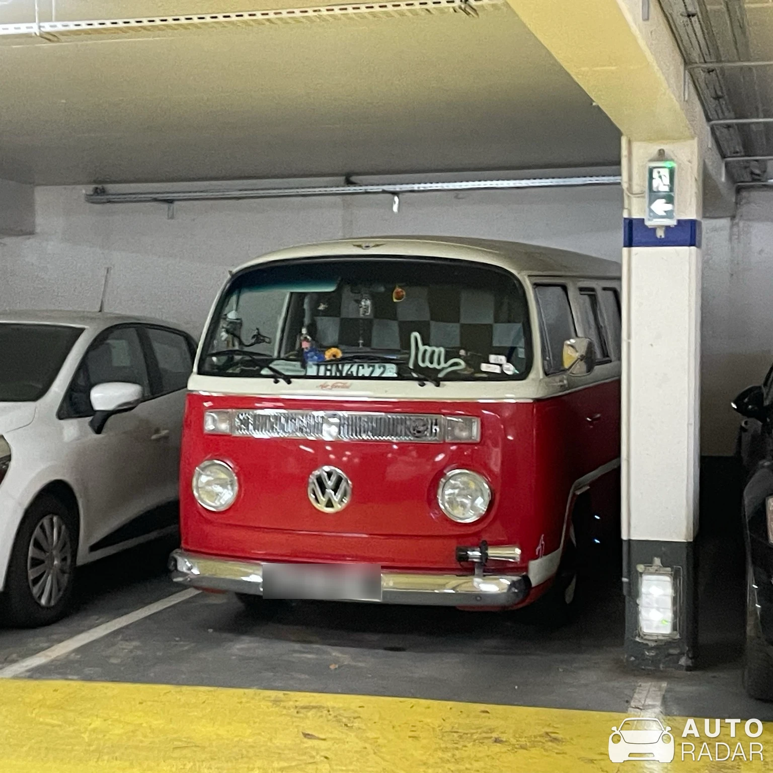 Volkswagen T2 spotted in Toul, France