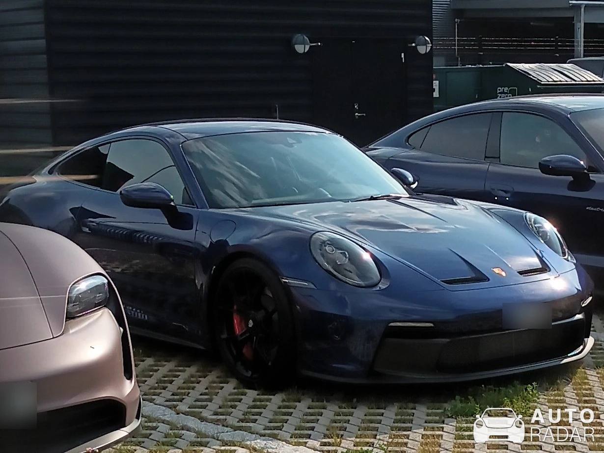 Porsche 992 GT3 Touring MkI spotted in Fyrislund, Sweden