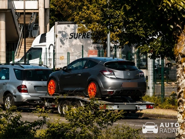 Renault Mégane III RS spotted in Varennes-Vauzelles