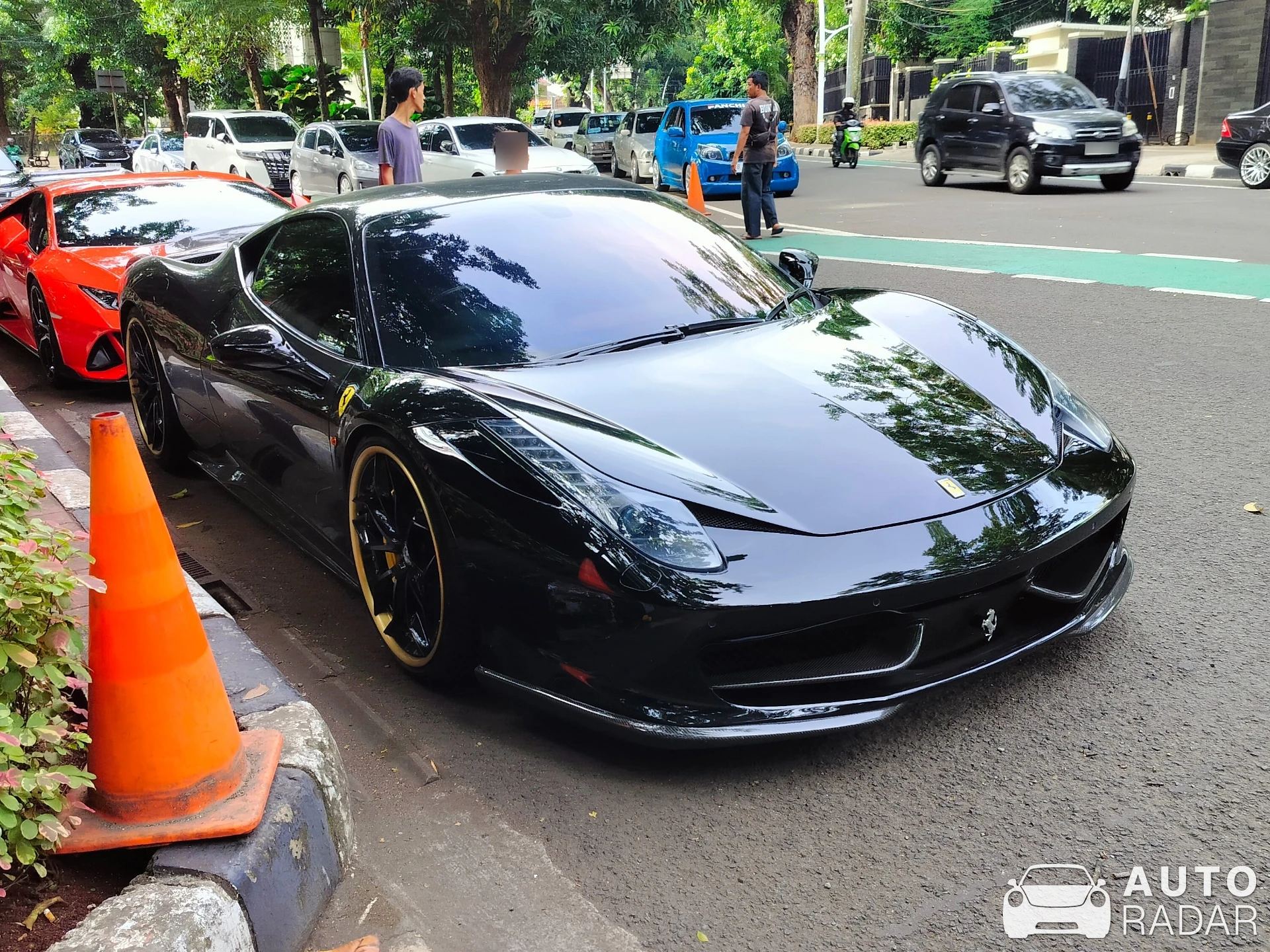 Ferrari 458 Italia spotted in Kota Jakarta Selatan, Indonesia