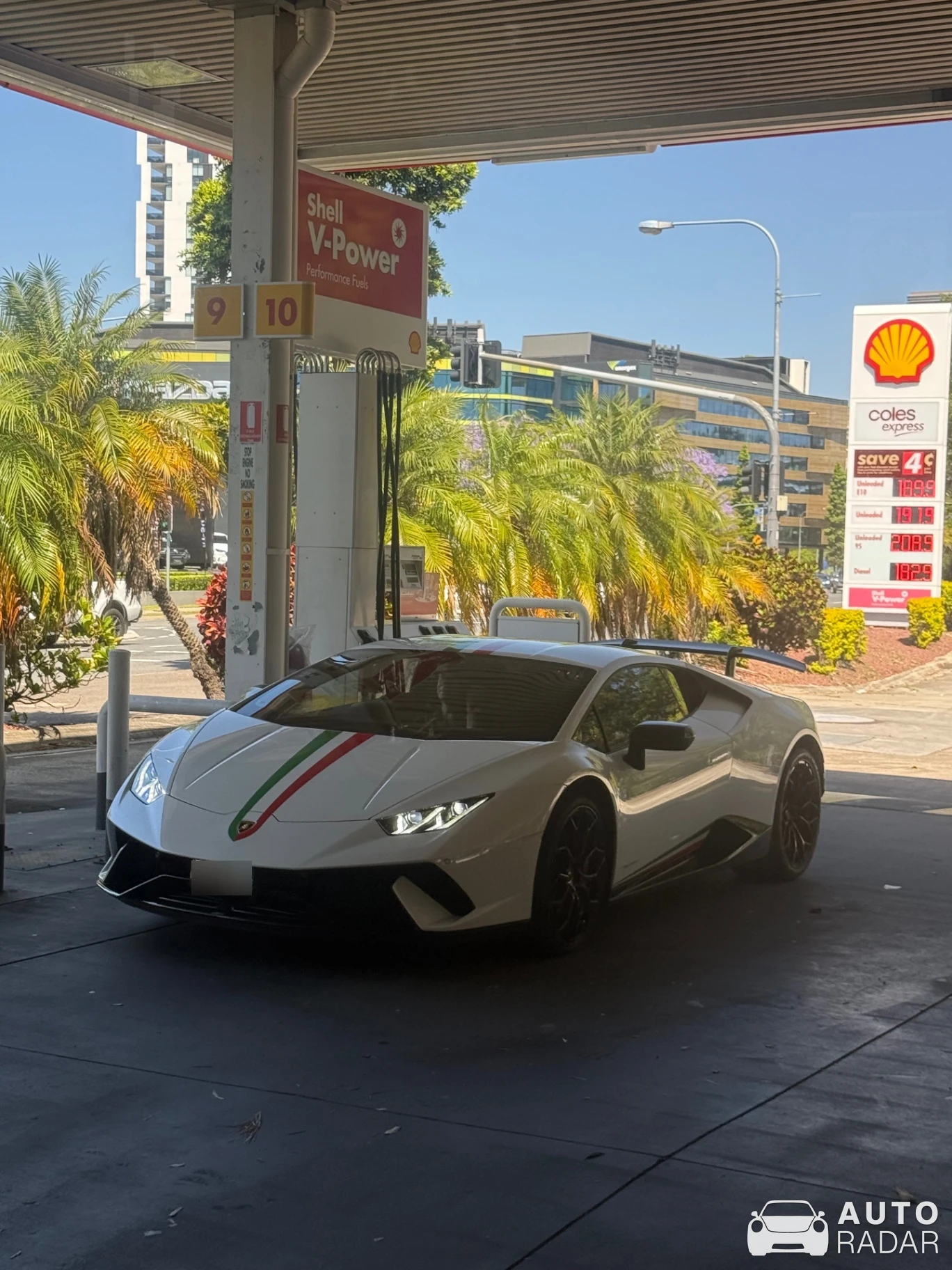Lamborghini Huracán LP640-4 Performante spotted in Newstead, Australia