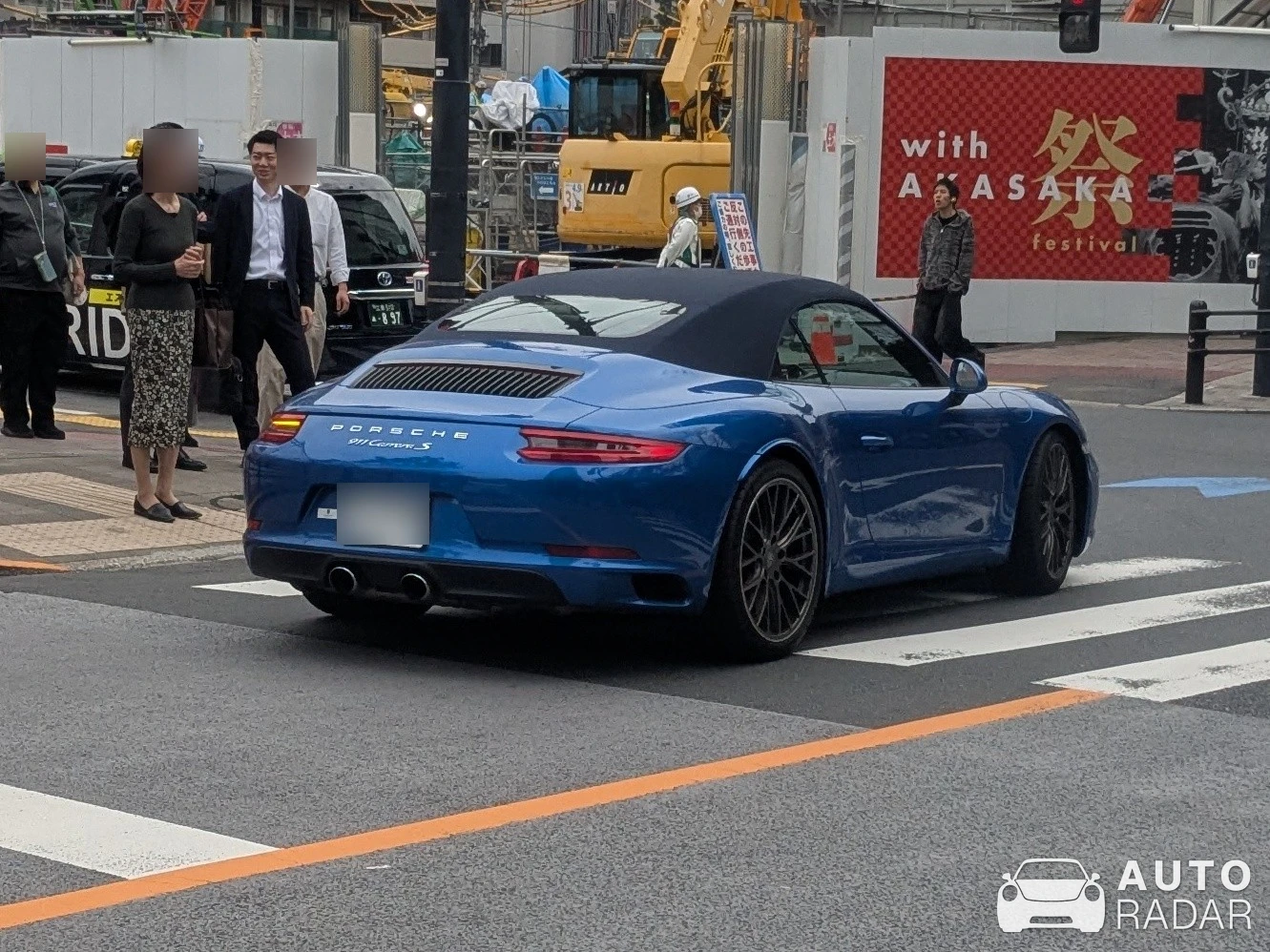 Porsche 991 Carrera S Cabriolet MkII spotted in 港区