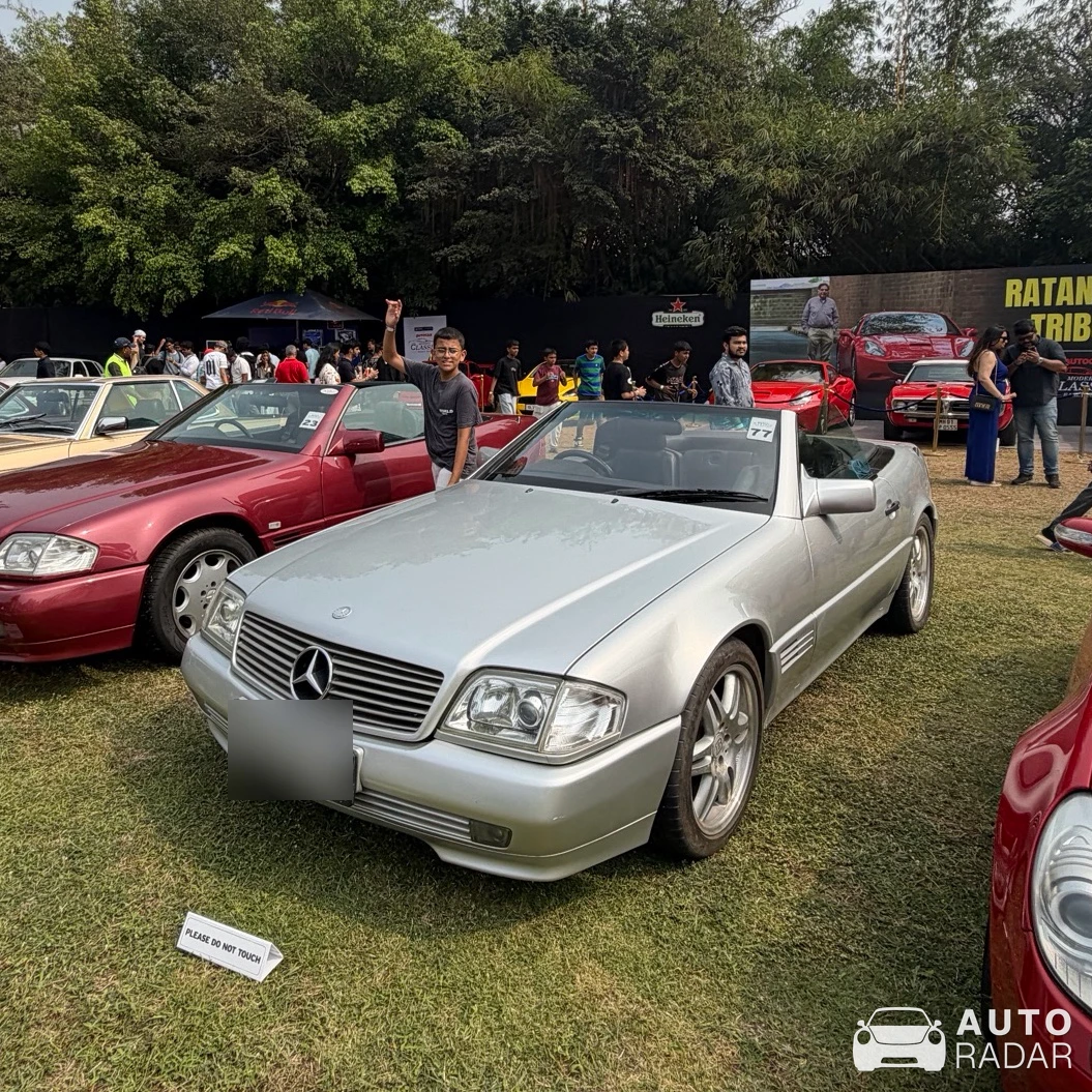 Mercedes-Benz SL 73 AMG R129 spotted in Mumbai, India