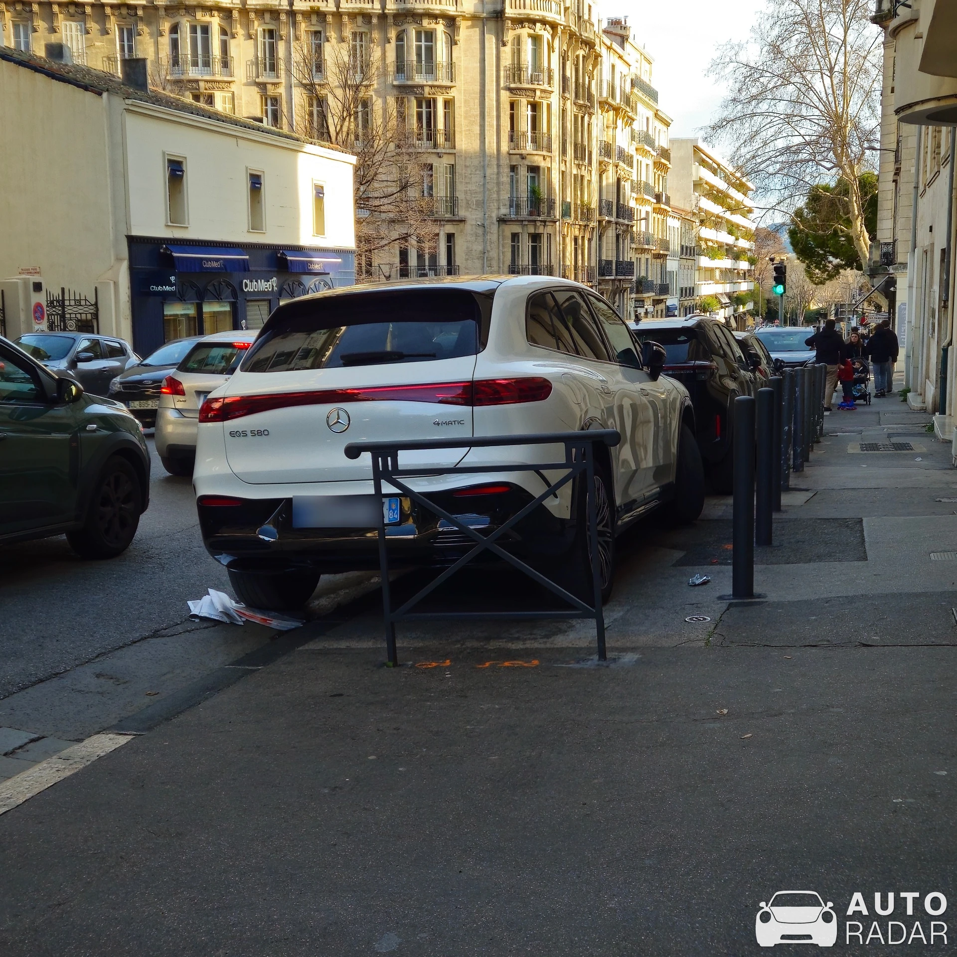 Mercedes-Benz EQS SUV spotted in Marseille