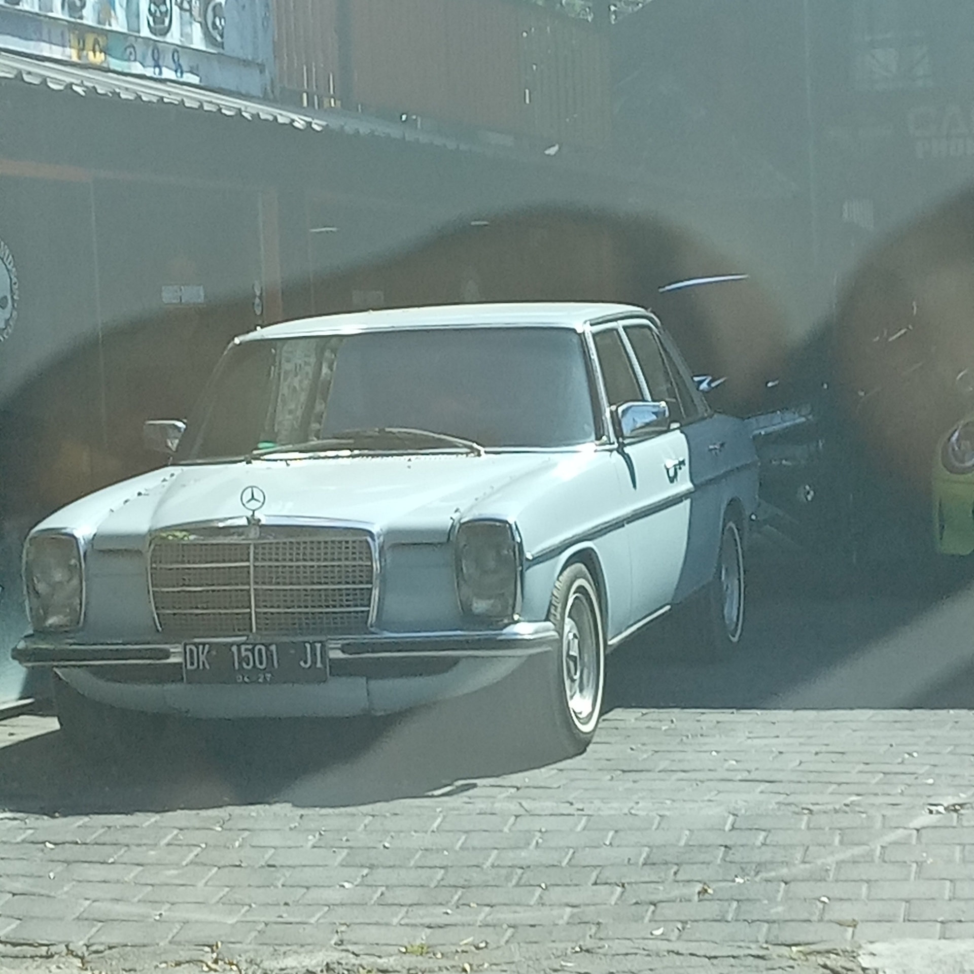 Mercedes-Benz E-Klasse W115