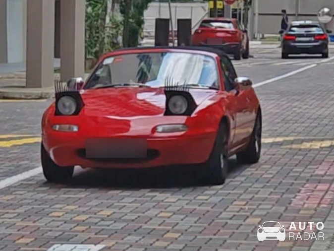 Mazda MX-5 NA spotted in Singapore, Singapore