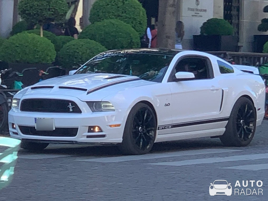 Ford Mustang GT/CS spotted in Paris